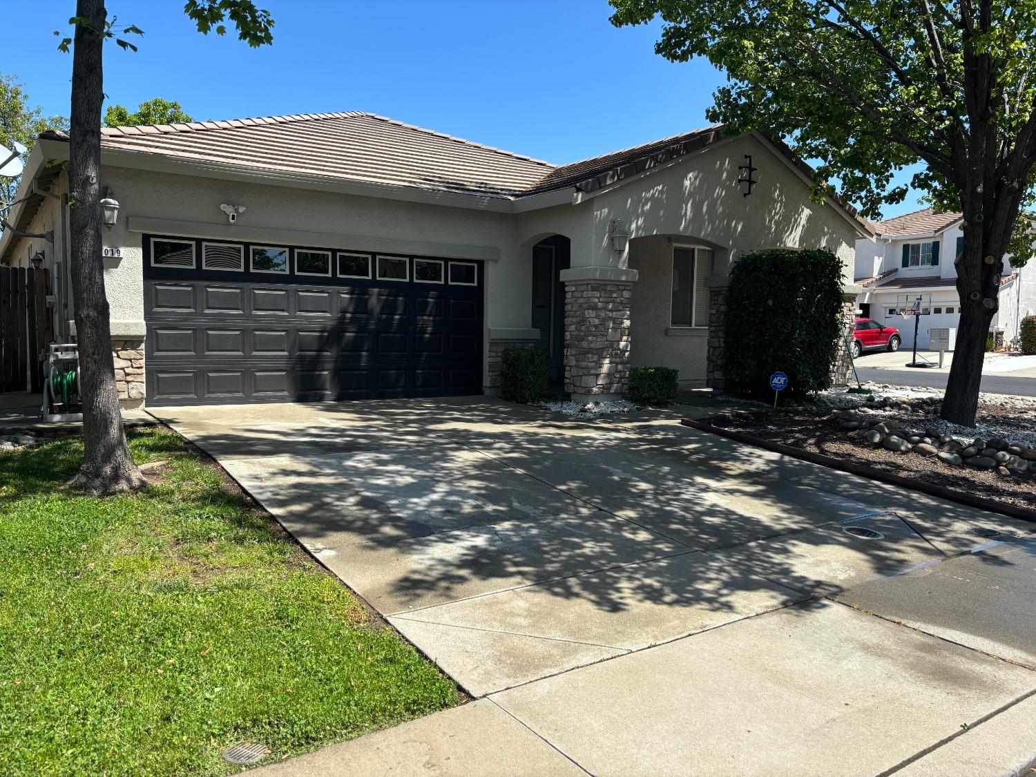 Ashford Lane, Lincoln, California image 2
