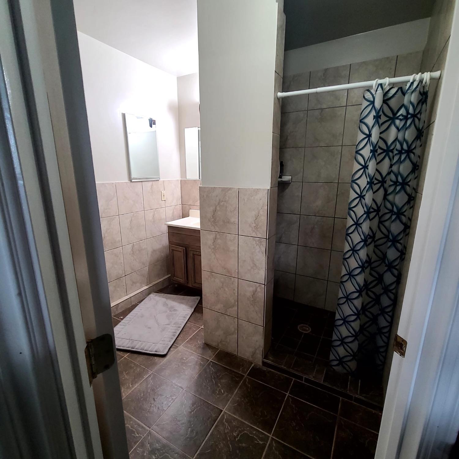 Detail Gallery Image 26 of 26 For 6833 Butterball Way, Sacramento,  CA 95842 - 6 Beds | 4 Baths