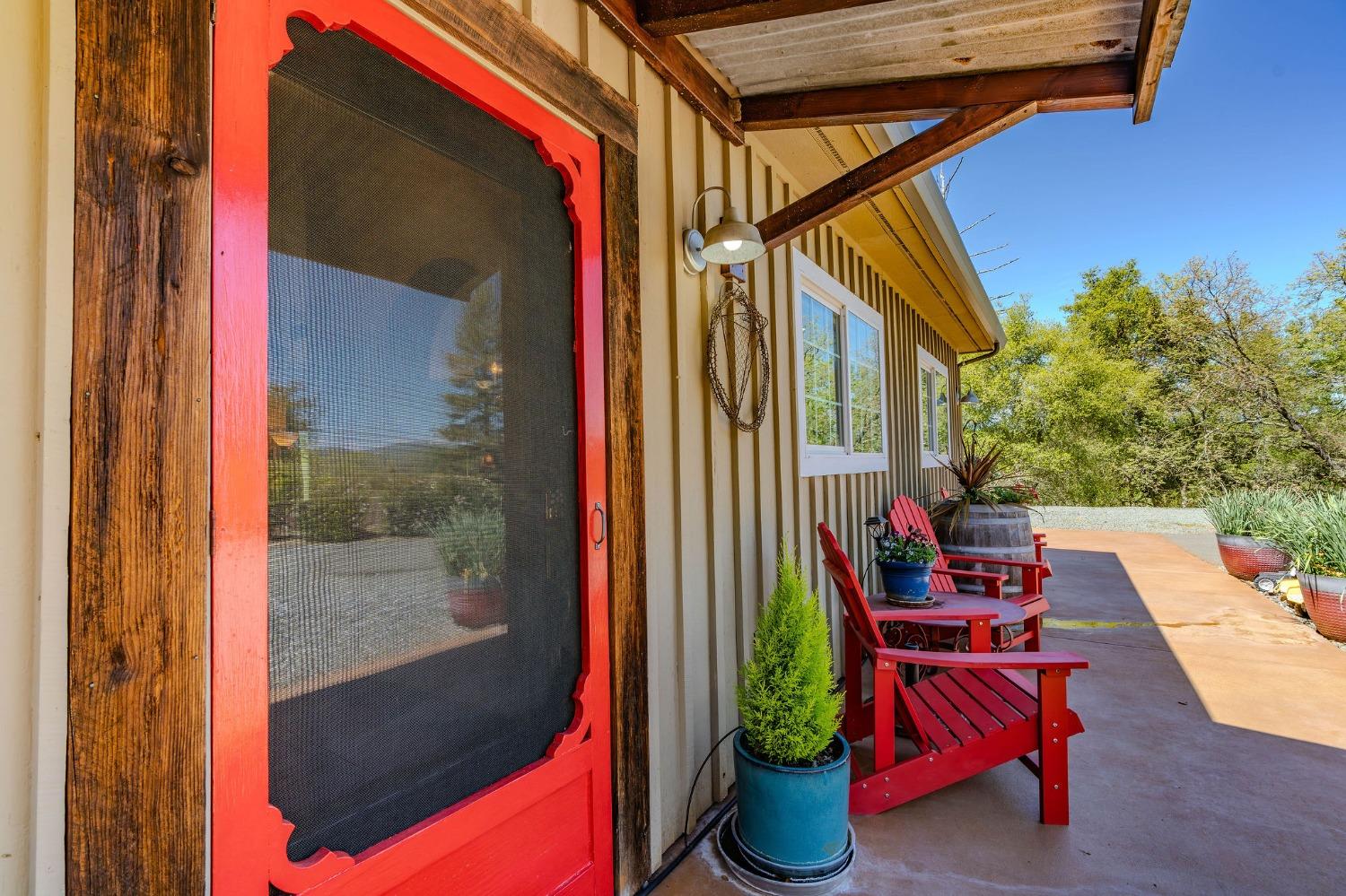 Detail Gallery Image 7 of 98 For 15900 State Highway 88, Jackson,  CA 95642 - 3 Beds | 2 Baths