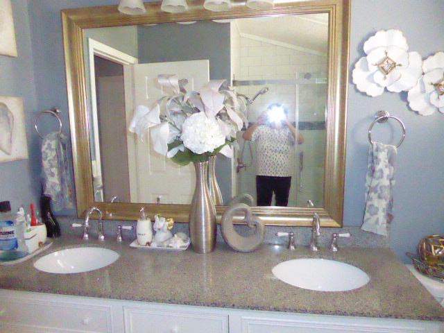 Detail Gallery Image 12 of 15 For 496 Chateau La Salle Dr, San Jose,  CA 95111 - 3 Beds | 2 Baths