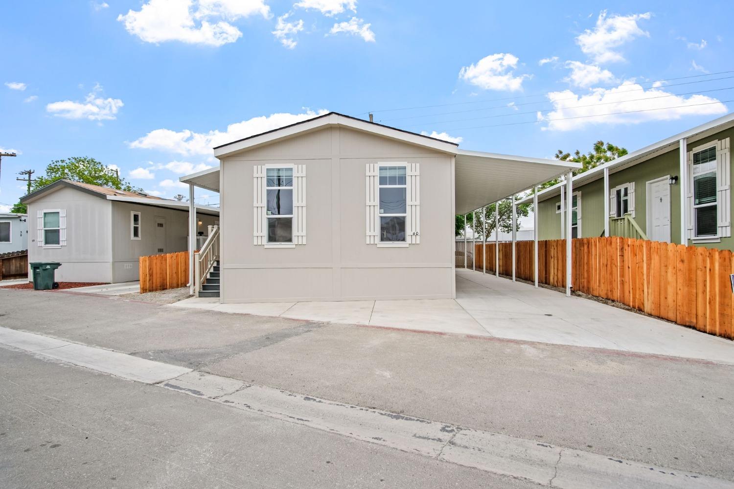 Detail Gallery Image 3 of 23 For 4024 Mchenry Ave 40, Modesto,  CA 95356 - 3 Beds | 2 Baths