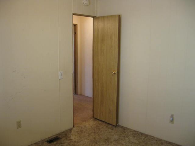 Detail Gallery Image 17 of 24 For 408 Sue St, Turlock,  CA 95380 - 2 Beds | 2 Baths