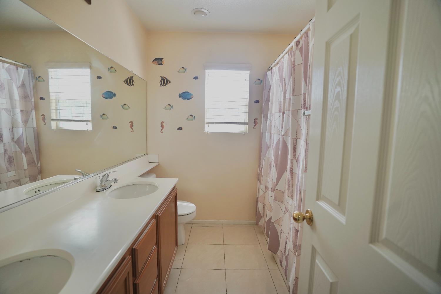 Detail Gallery Image 58 of 69 For 12597 Poinsetta Dr, Riverside,  CA 95203 - 6 Beds | 4 Baths