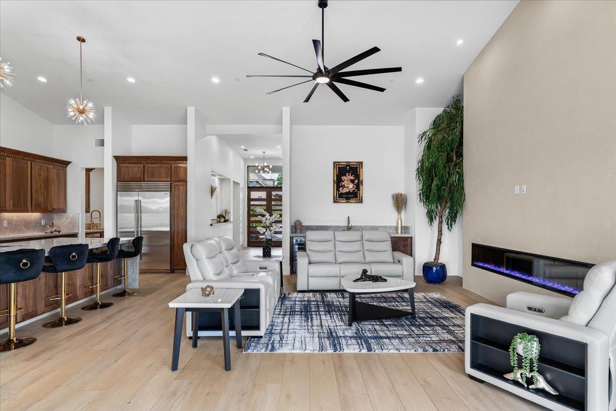 Detail Gallery Image 15 of 99 For 285 Knolls Dr, Copperopolis,  CA 95228 - 3 Beds | 3/1 Baths
