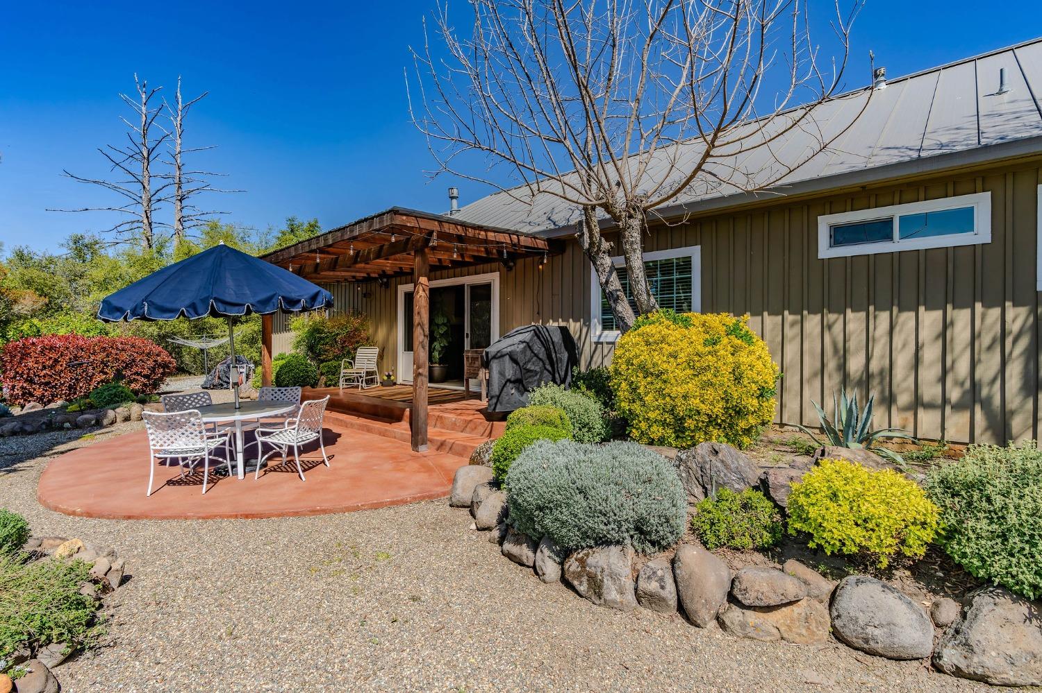 Detail Gallery Image 13 of 98 For 15900 State Highway 88, Jackson,  CA 95642 - 3 Beds | 2 Baths