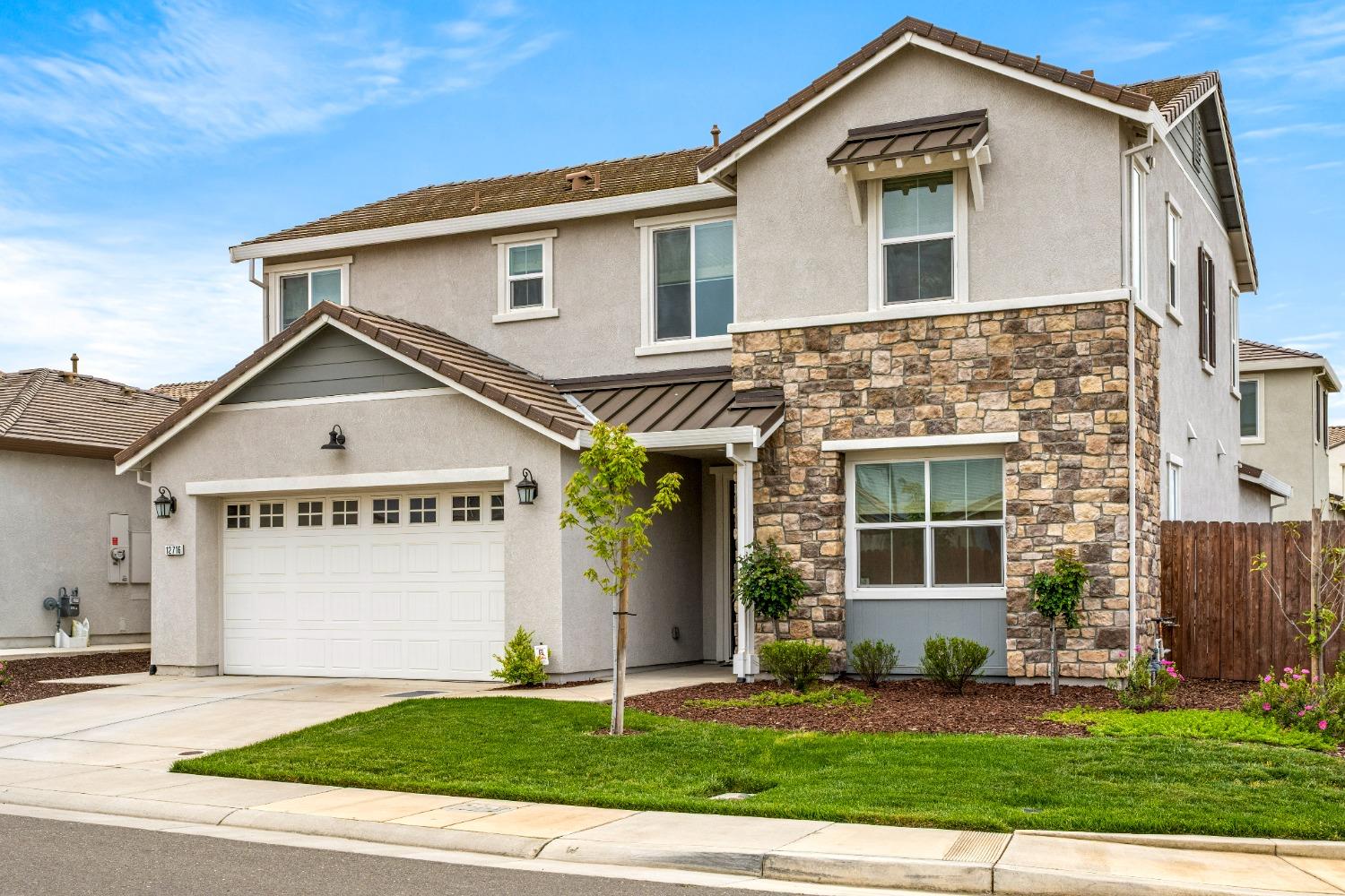 Detail Gallery Image 1 of 85 For 12716 La Granada Way, Rancho Cordova,  CA 95742 - 4 Beds | 3 Baths