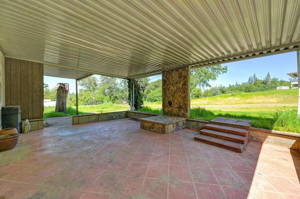 Halcon Crest Court, Grass Valley, California image 9