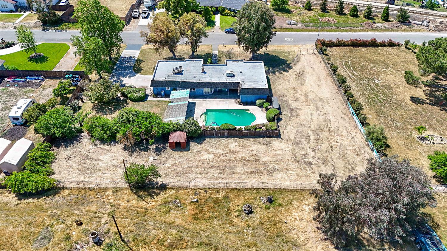 Detail Gallery Image 70 of 75 For 5924 Cherub Ln, Atwater,  CA 95301 - 4 Beds | 2/1 Baths