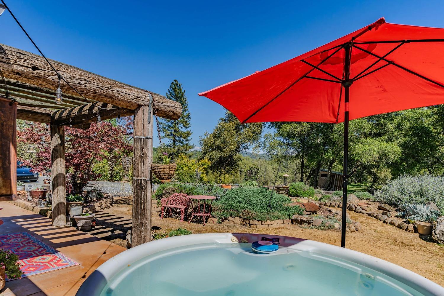 Detail Gallery Image 10 of 98 For 15900 State Highway 88, Jackson,  CA 95642 - 3 Beds | 2 Baths