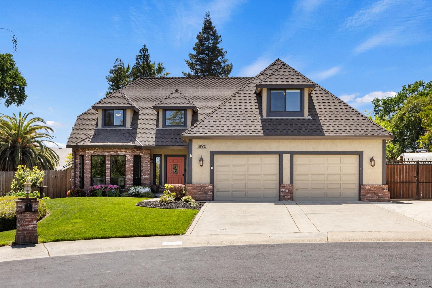 Detail Gallery Image 1 of 1 For 1890 Ridgeview Dr, Roseville,  CA 95661 - 4 Beds | 3 Baths