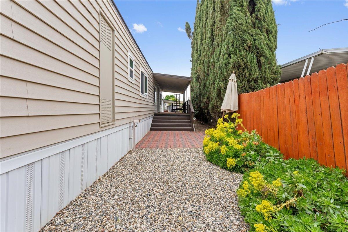Detail Gallery Image 7 of 35 For 4907 Gardendell Rd 87, Sacramento,  CA 95834 - 3 Beds | 2 Baths