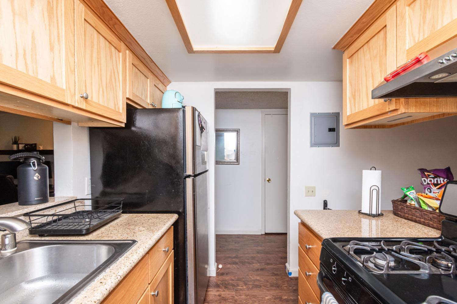 Detail Gallery Image 31 of 61 For 4851 Cowell Blvd, Davis,  CA 95618 - – Beds | – Baths