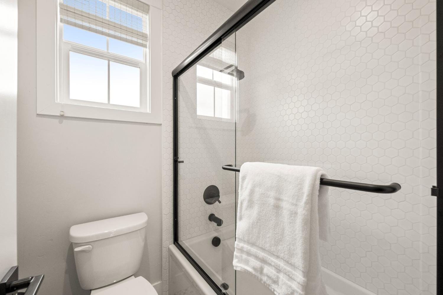 Detail Gallery Image 57 of 85 For 12716 La Granada Way, Rancho Cordova,  CA 95742 - 4 Beds | 3 Baths