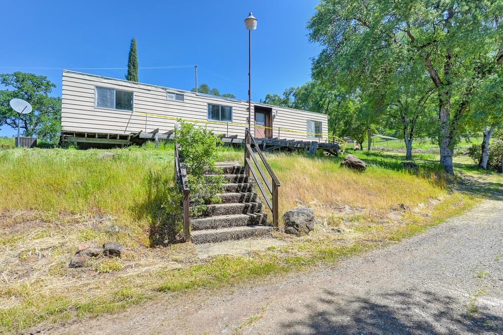 Halcon Crest Court, Grass Valley, California image 40