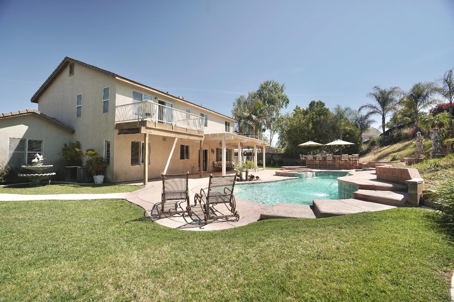 Detail Gallery Image 30 of 69 For 12597 Poinsetta Dr, Riverside,  CA 95203 - 6 Beds | 4 Baths