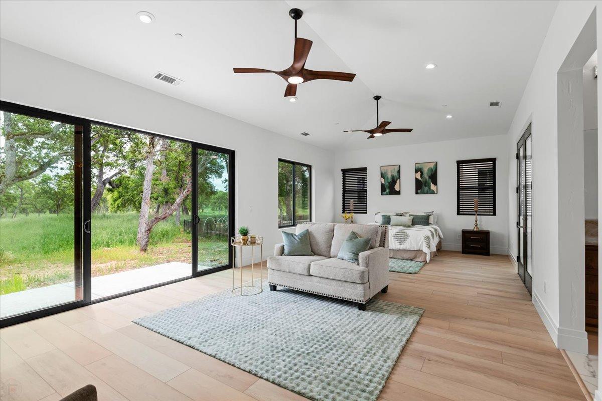 Detail Gallery Image 31 of 99 For 285 Knolls Dr, Copperopolis,  CA 95228 - 3 Beds | 3/1 Baths