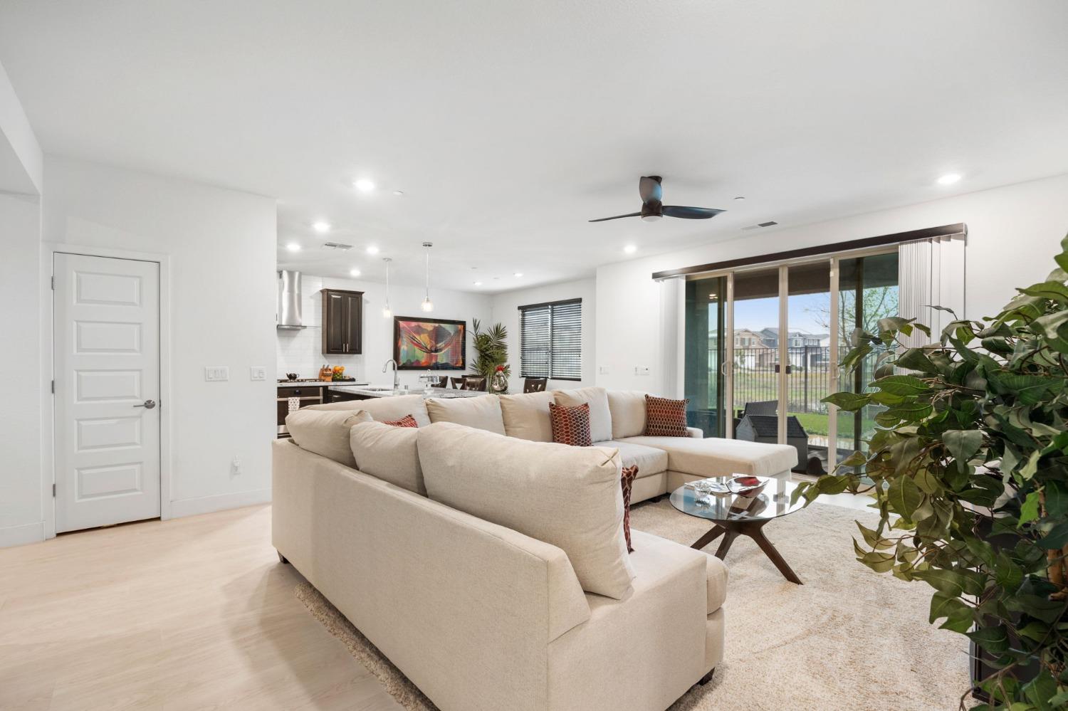 Knightsbrook Avenue, Rancho Cordova, California image 22