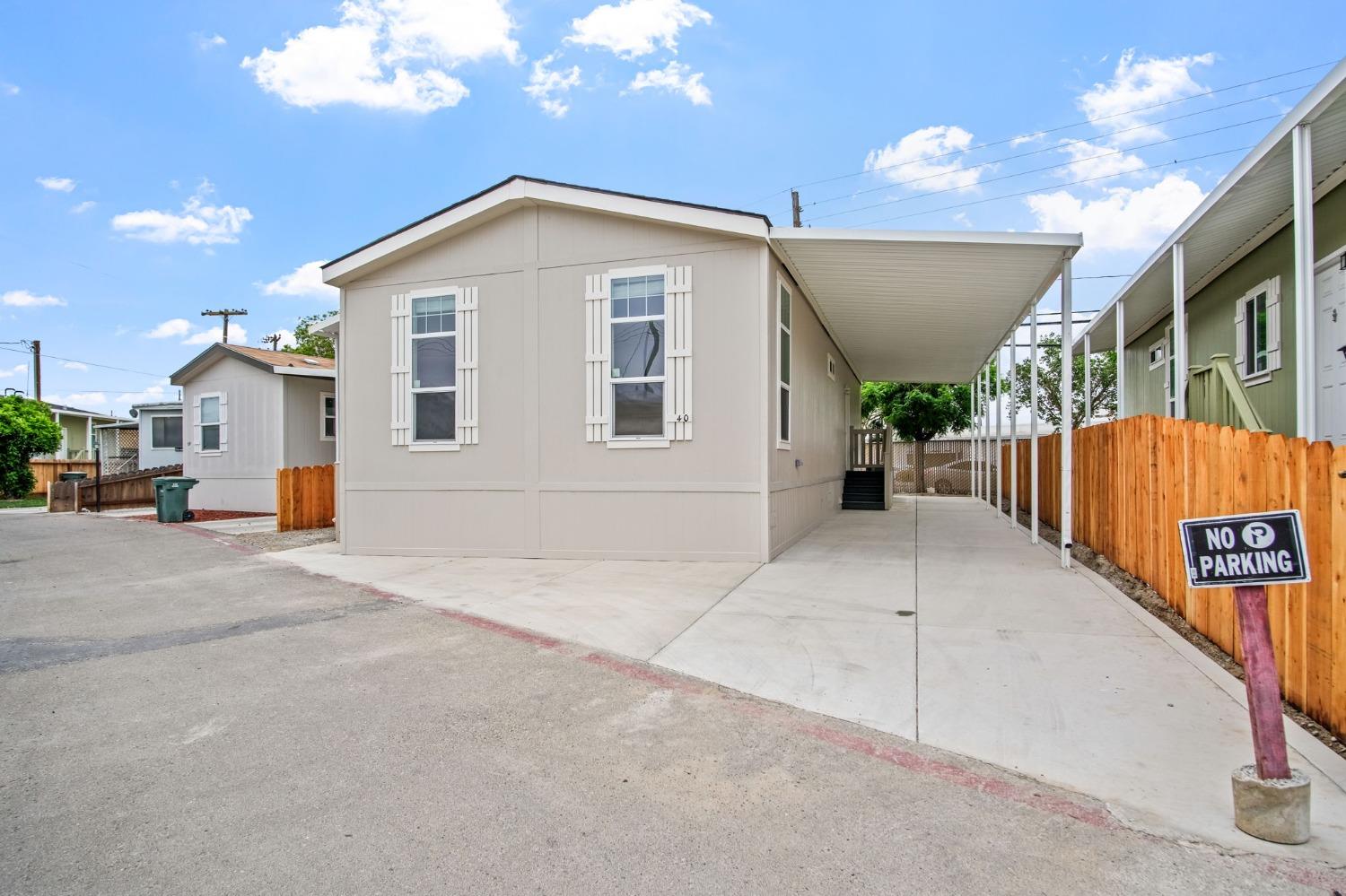 Detail Gallery Image 1 of 23 For 4024 Mchenry Ave 40, Modesto,  CA 95356 - 3 Beds | 2 Baths