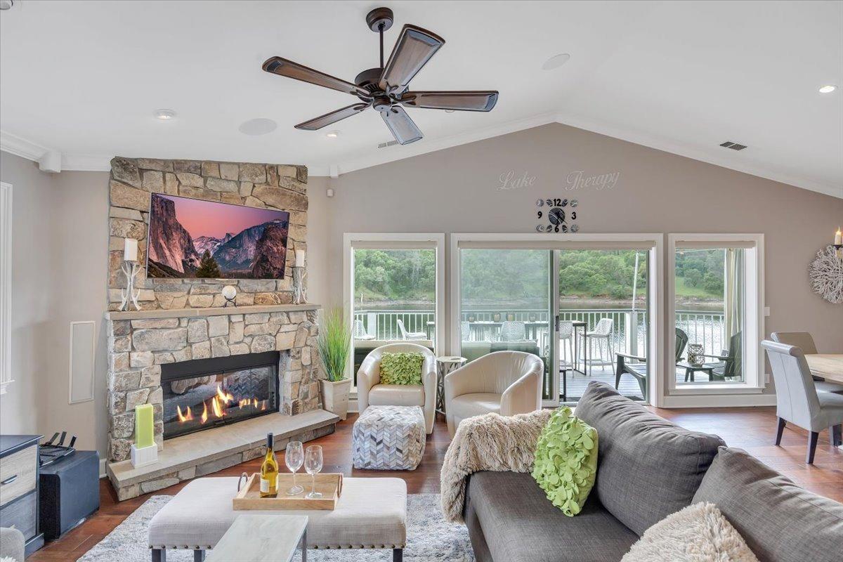 Detail Gallery Image 15 of 76 For 1030 Shoreline Dr #5,  Copperopolis,  CA 95228 - 3 Beds | 2 Baths