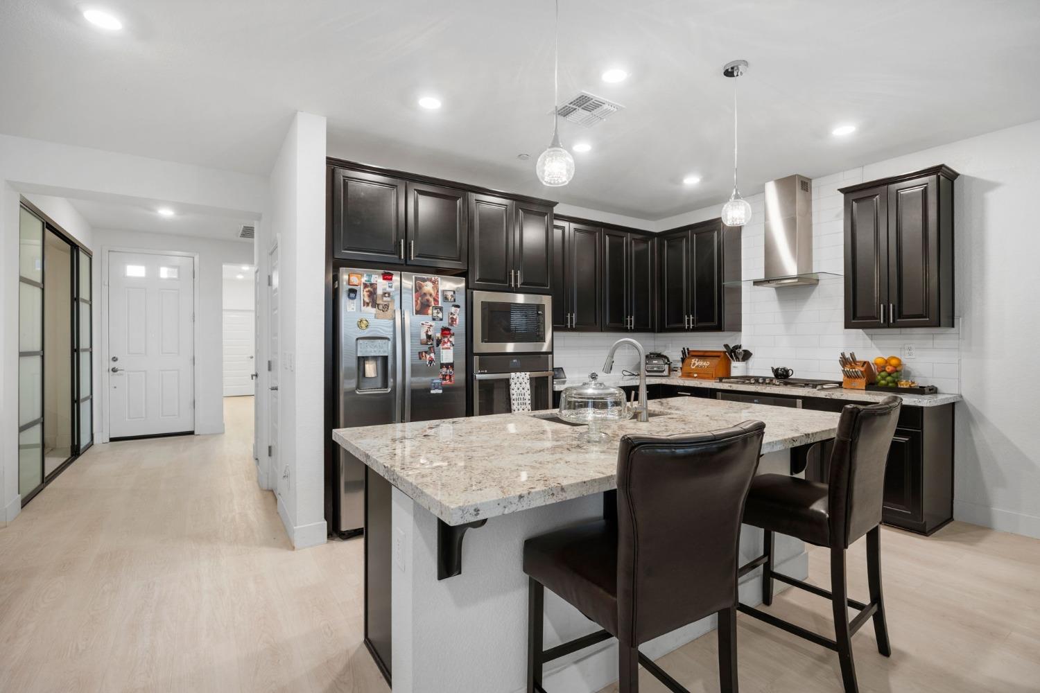 Knightsbrook Avenue, Rancho Cordova, California image 20