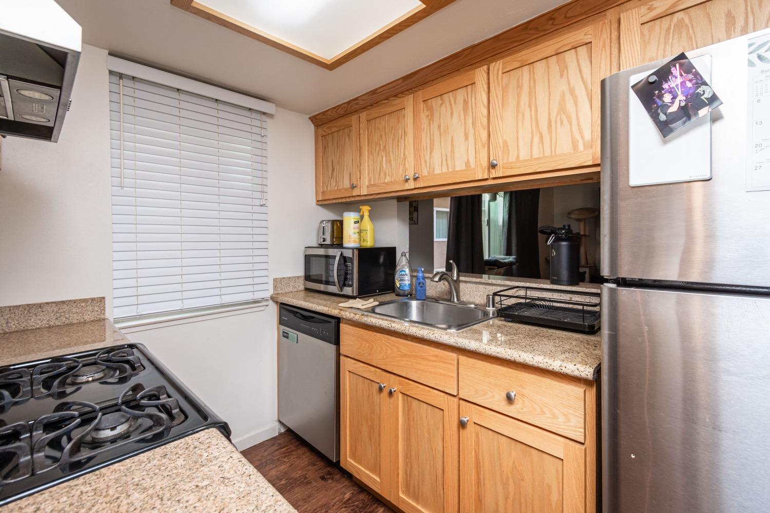 Detail Gallery Image 20 of 61 For 4851 Cowell Blvd, Davis,  CA 95618 - – Beds | – Baths