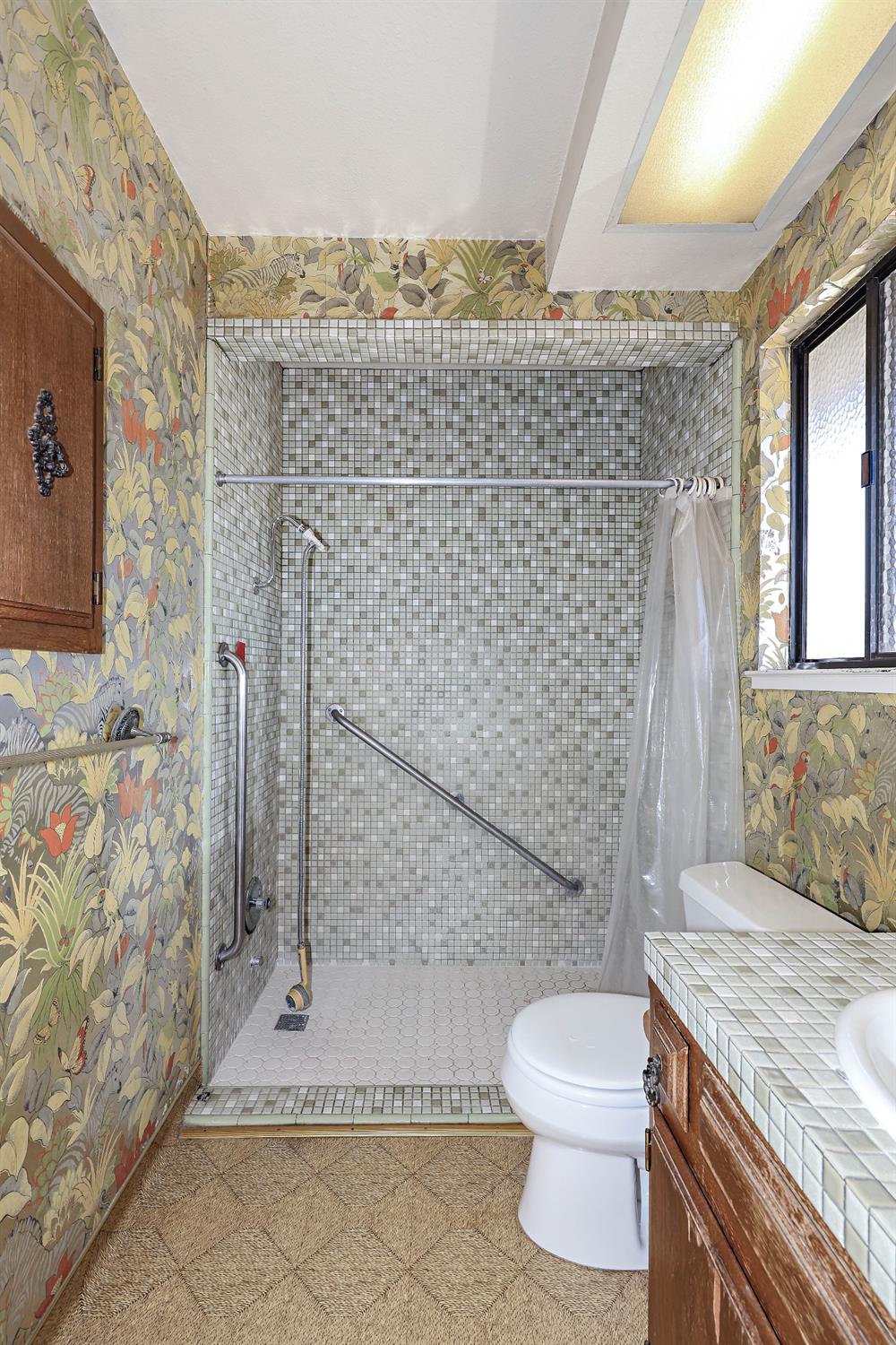 Detail Gallery Image 34 of 75 For 5924 Cherub Ln, Atwater,  CA 95301 - 4 Beds | 2/1 Baths