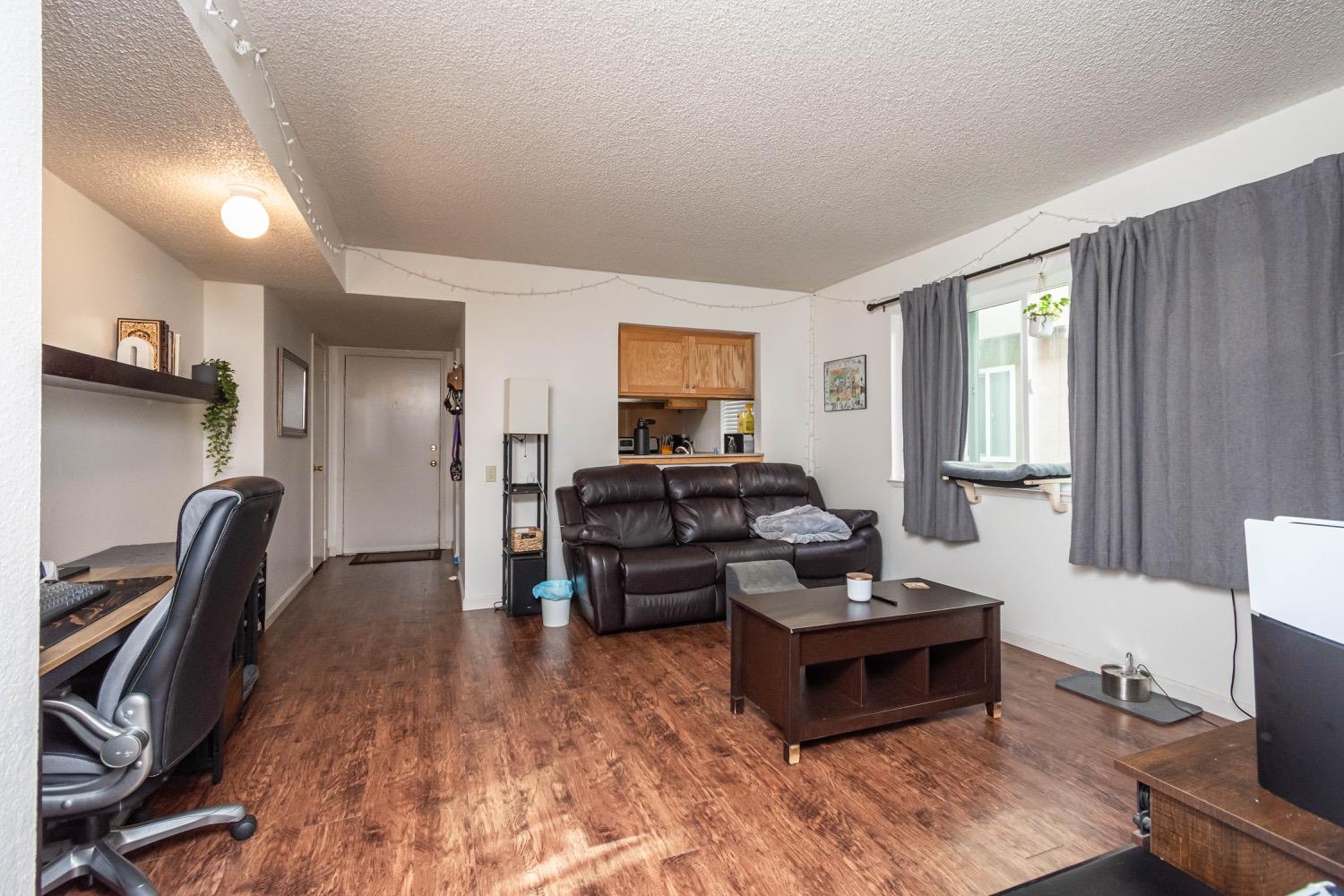 Detail Gallery Image 16 of 61 For 4851 Cowell Blvd, Davis,  CA 95618 - – Beds | – Baths