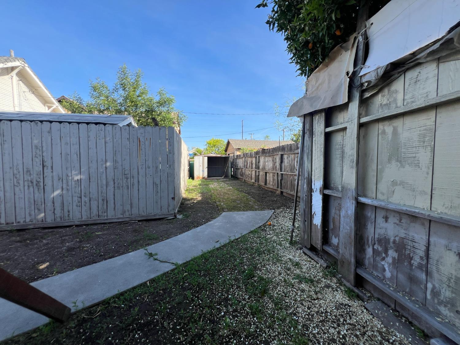 E Jefferson Street, Stockton, California image 14