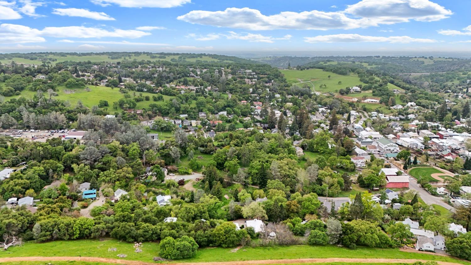 Greenstone Terrace, Sutter Creek, California image 12