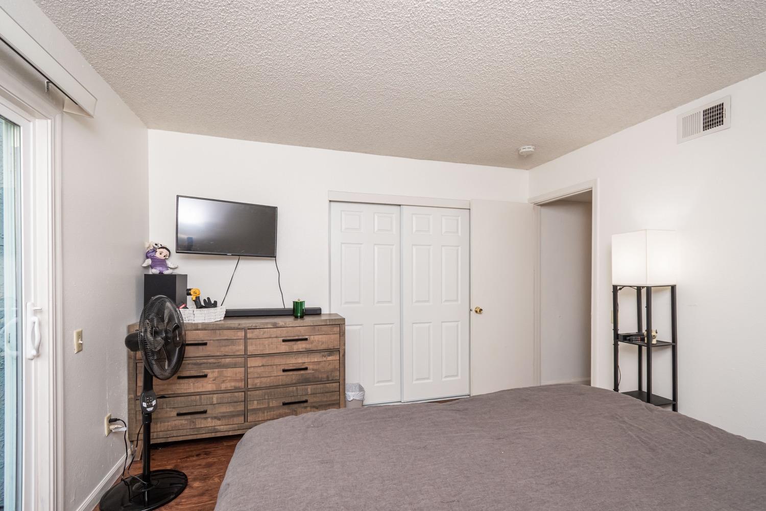 Detail Gallery Image 32 of 61 For 4851 Cowell Blvd, Davis,  CA 95618 - – Beds | – Baths