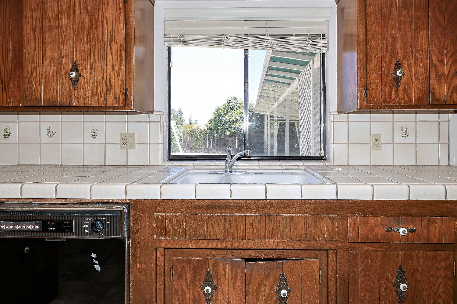 Detail Gallery Image 17 of 75 For 5924 Cherub Ln, Atwater,  CA 95301 - 4 Beds | 2/1 Baths