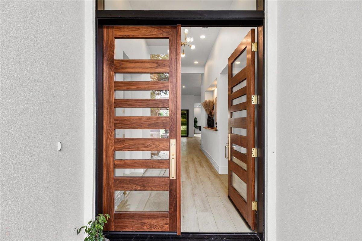 Detail Gallery Image 6 of 99 For 285 Knolls Dr, Copperopolis,  CA 95228 - 3 Beds | 3/1 Baths