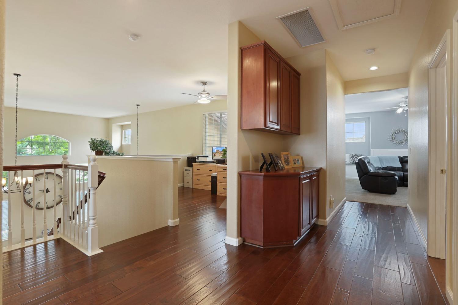 Detail Gallery Image 35 of 72 For 1321 Tulloch Dr, Tracy,  CA 95304 - 4 Beds | 3 Baths
