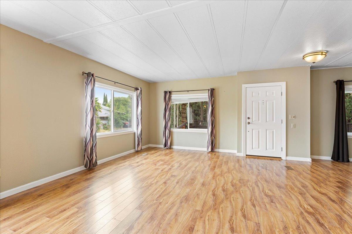 Detail Gallery Image 13 of 35 For 4907 Gardendell Rd 87, Sacramento,  CA 95834 - 3 Beds | 2 Baths