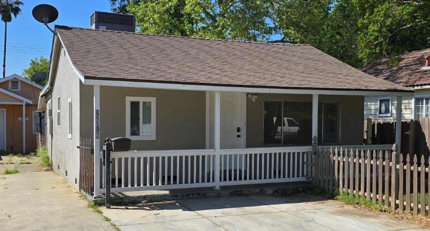 Detail Gallery Image 3 of 30 For 2876 34th Ave, Sacramento,  CA 95824 - – Beds | – Baths