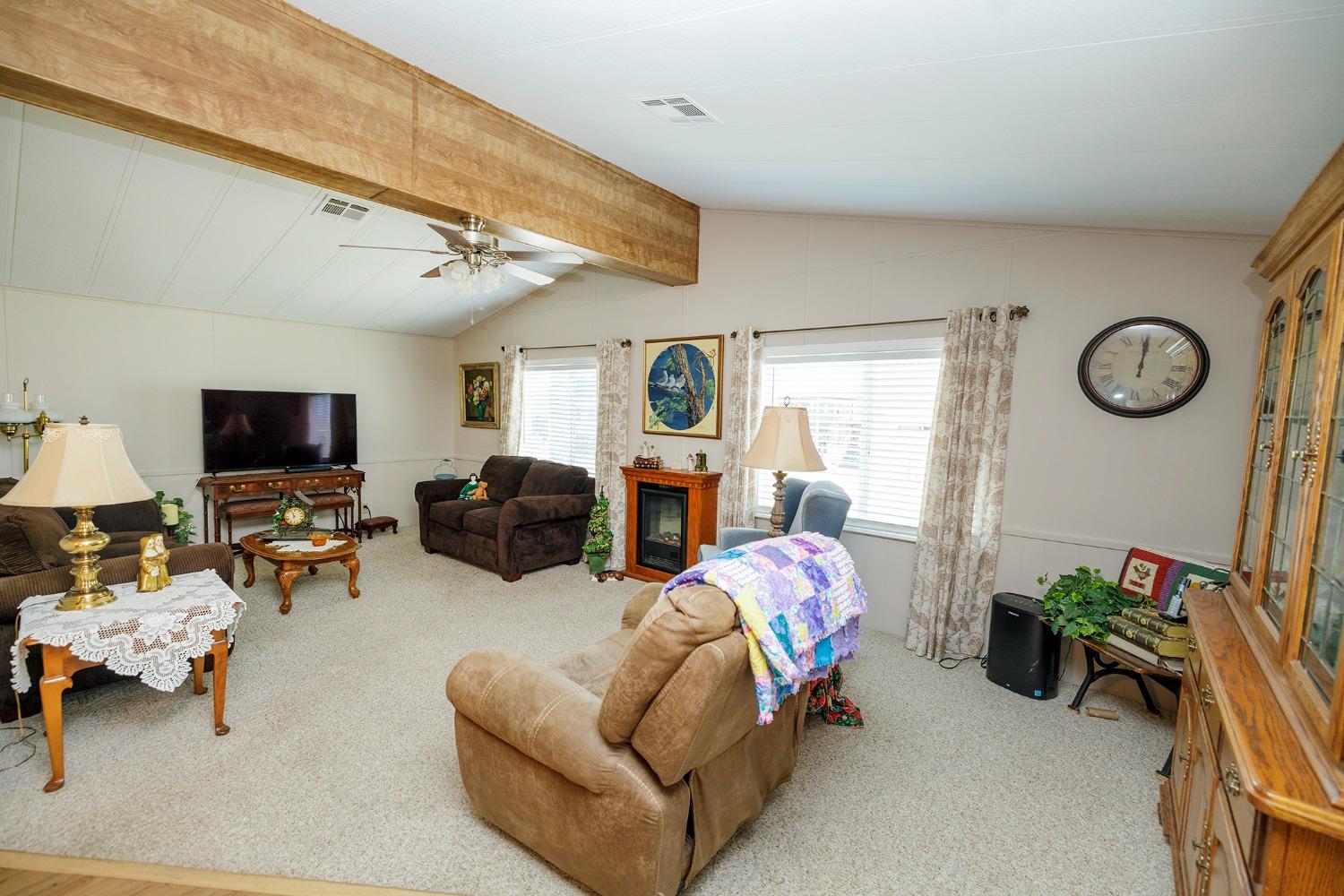 Detail Gallery Image 8 of 41 For 3418 N. Waring Rd 88, Denair,  CA 95316 - 2 Beds | 2 Baths