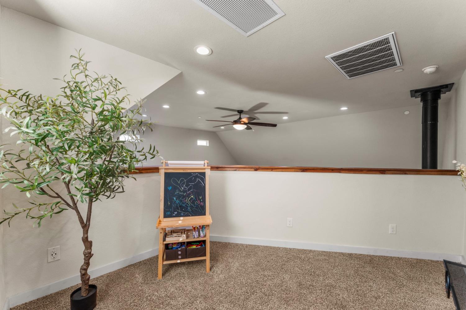 Detail Gallery Image 29 of 75 For 11293 Shadow Ln, Browns Valley,  CA 95918 - 3 Beds | 3 Baths