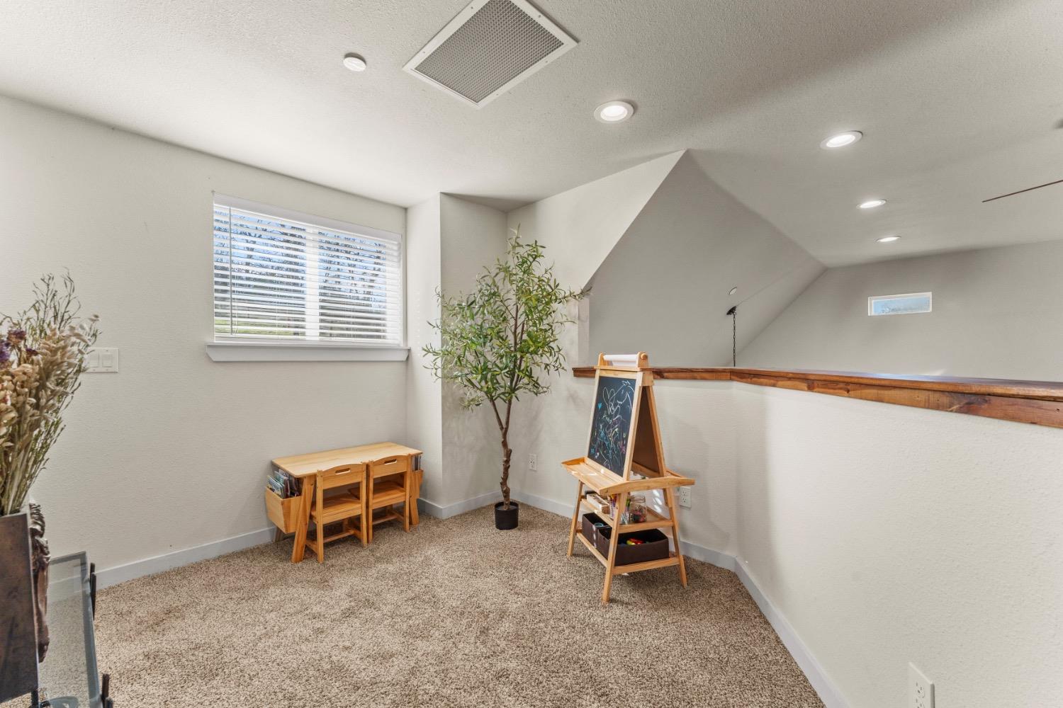 Detail Gallery Image 34 of 75 For 11293 Shadow Ln, Browns Valley,  CA 95918 - 3 Beds | 3 Baths