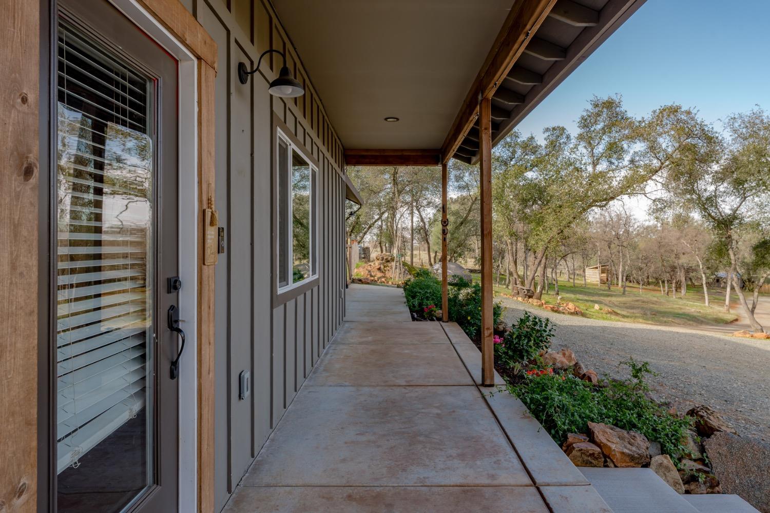 Detail Gallery Image 6 of 75 For 11293 Shadow Ln, Browns Valley,  CA 95918 - 3 Beds | 3 Baths