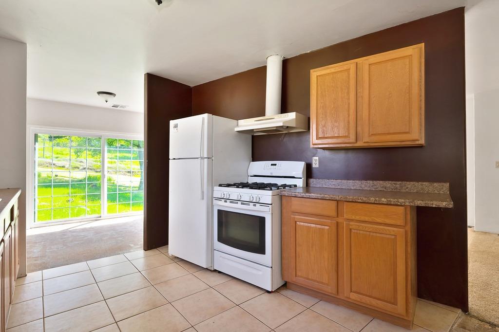 Halcon Crest Court, Grass Valley, California image 22