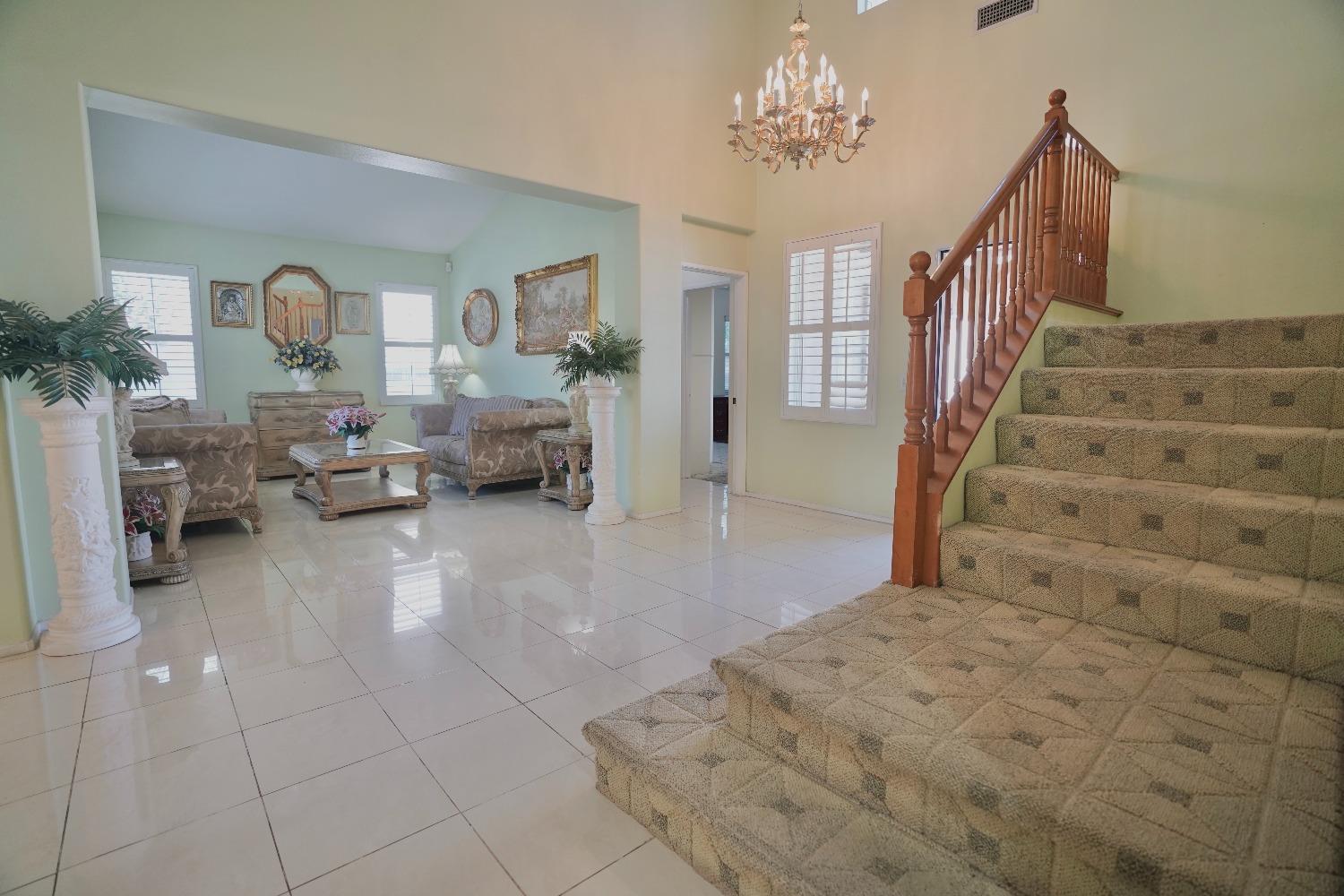 Detail Gallery Image 38 of 69 For 12597 Poinsetta Dr, Riverside,  CA 95203 - 6 Beds | 4 Baths