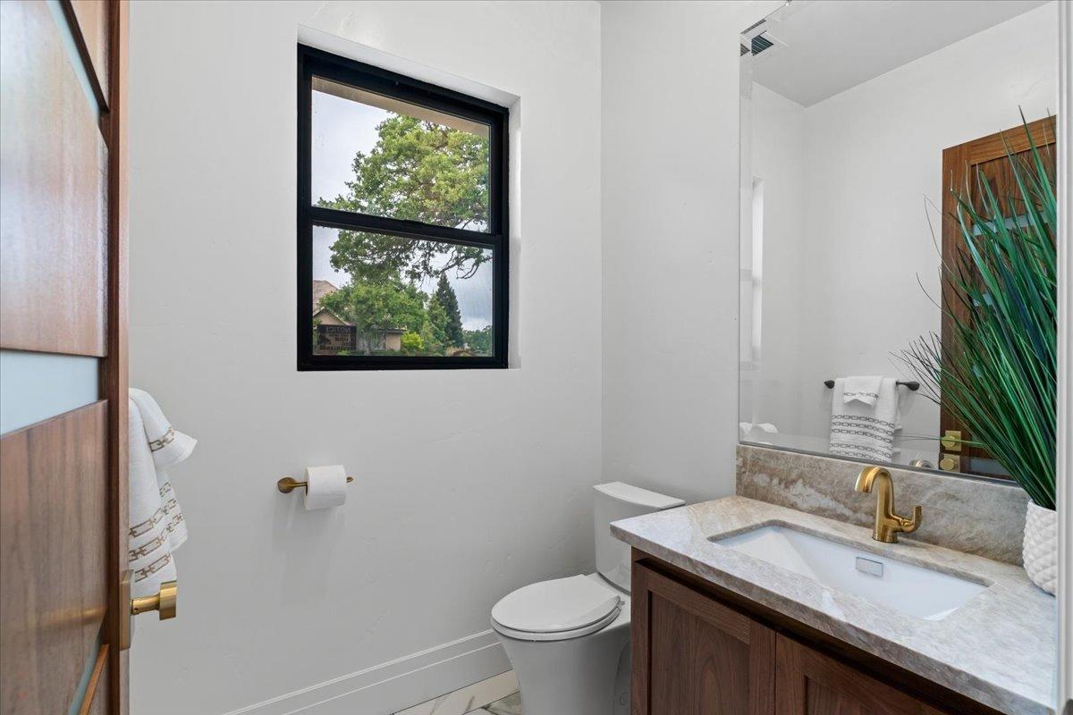 Detail Gallery Image 65 of 99 For 285 Knolls Dr, Copperopolis,  CA 95228 - 3 Beds | 3/1 Baths
