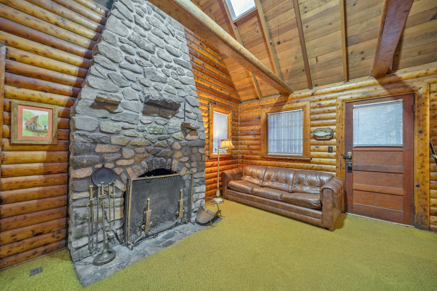 Detail Gallery Image 13 of 40 For 10192 Bull Creek Rd, Pollock Pines,  CA 95726 - 3 Beds | 1 Baths