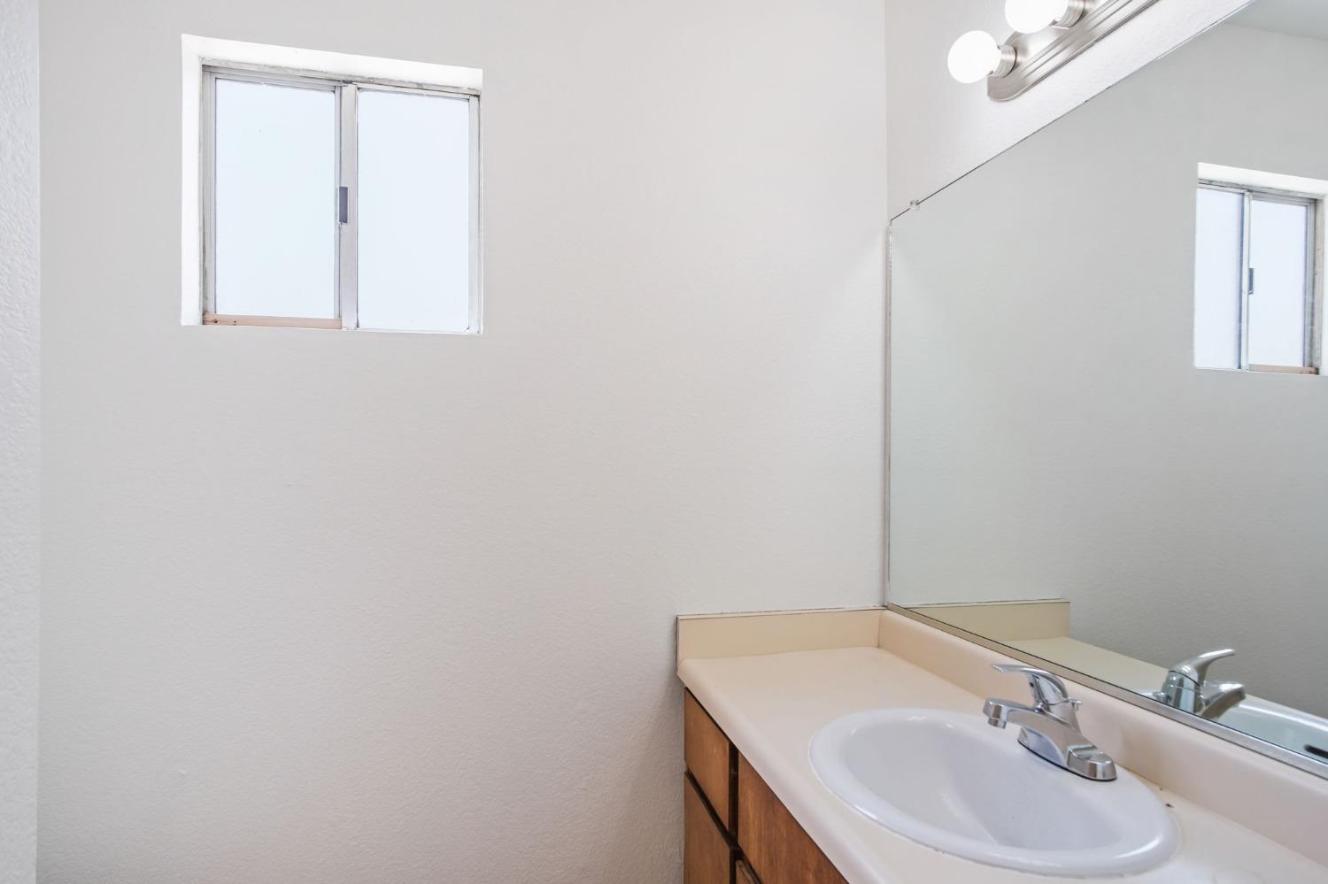 Detail Gallery Image 10 of 25 For 1732 Heritage Dr, Merced,  CA 95341 - 3 Beds | 2 Baths