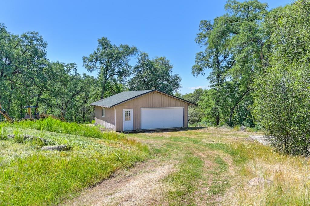 Halcon Crest Court, Grass Valley, California image 49