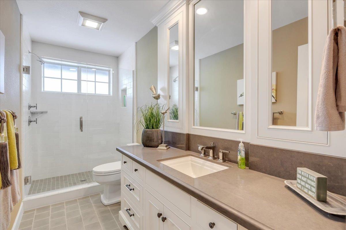 Detail Gallery Image 37 of 76 For 1030 Shoreline Dr #5,  Copperopolis,  CA 95228 - 3 Beds | 2 Baths