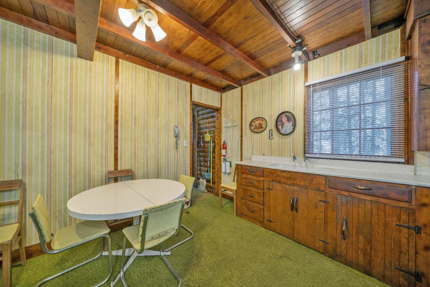 Detail Gallery Image 7 of 40 For 10192 Bull Creek Rd, Pollock Pines,  CA 95726 - 3 Beds | 1 Baths