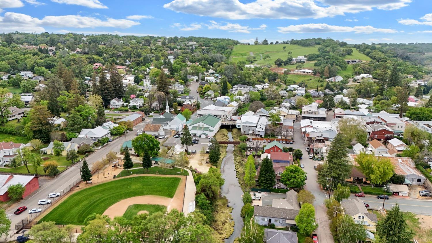 Greenstone Terrace, Sutter Creek, California image 25