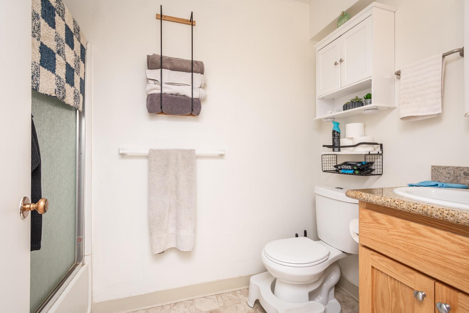 Detail Gallery Image 23 of 61 For 4851 Cowell Blvd, Davis,  CA 95618 - – Beds | – Baths