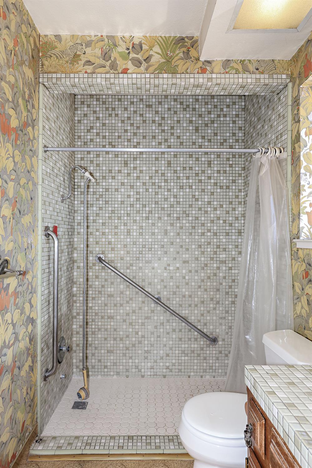 Detail Gallery Image 35 of 75 For 5924 Cherub Ln, Atwater,  CA 95301 - 4 Beds | 2/1 Baths